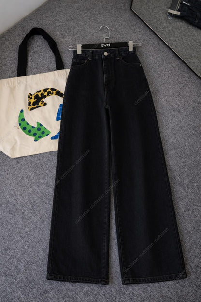 High Waisted Wide-Leg Jeans