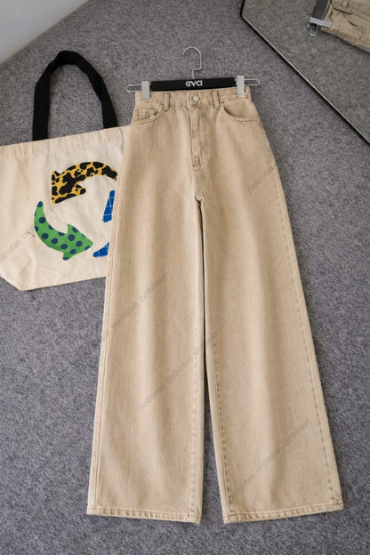 High Waisted Wide-Leg Jeans